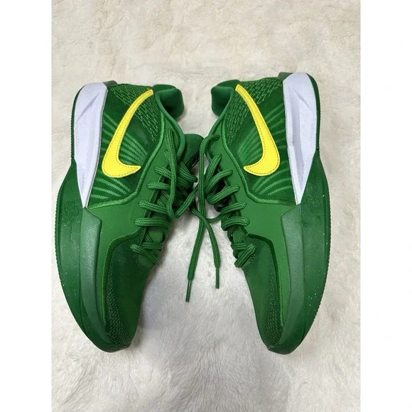 Nike Sabrina 2 Oregon Green Yellow Womens 6.5 Basketball Shoes